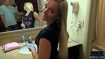 Blond Teen Amatérské Páry Se Zapojují Do Pov Sexu Doma